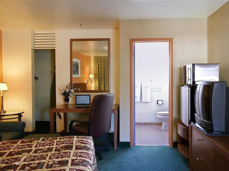 Americas Best Value Inn - Livermore Exterior foto